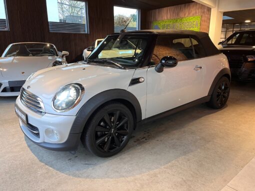 MINI-Cooper-1357923580