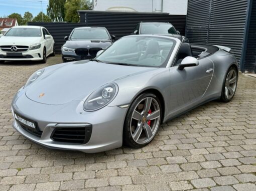 Porsche-911 Carrera 4S-1858330258