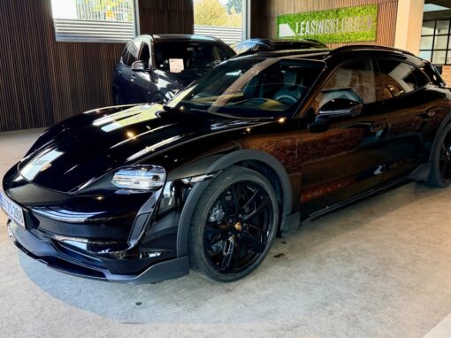 Porsche-Taycan 4-887809814